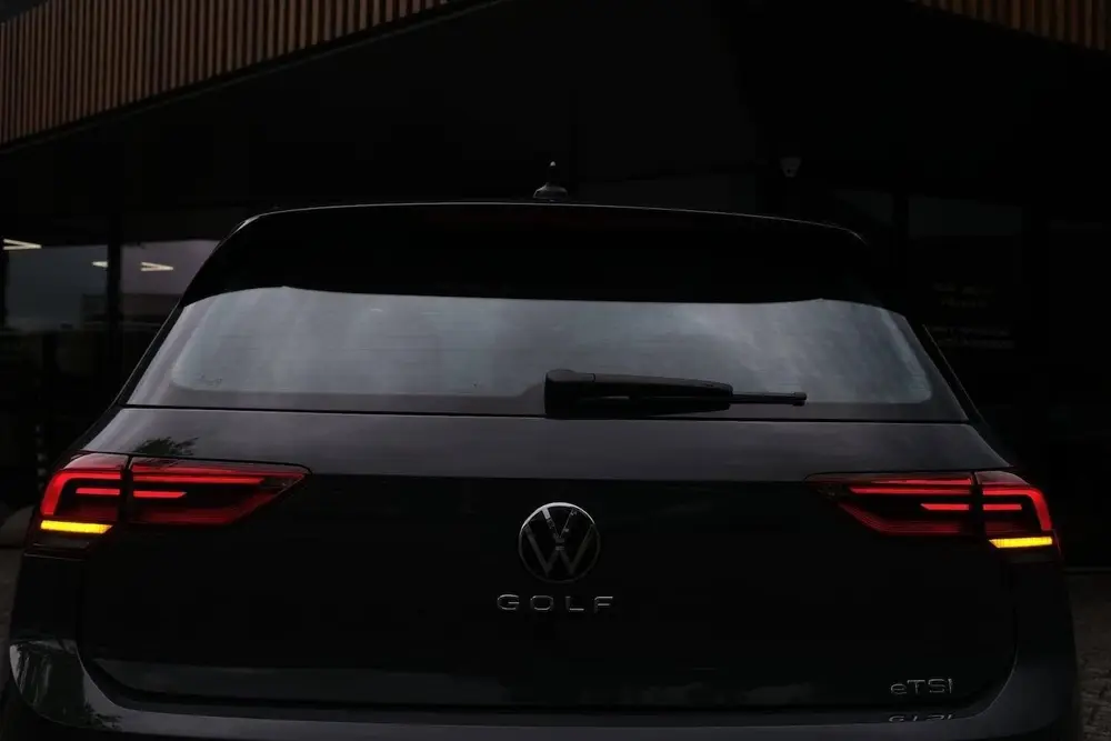 Volkswagen Golf 1.0 eTSI Life Business|Rijklaar|ACC|Massage| uit 2020, foto 19