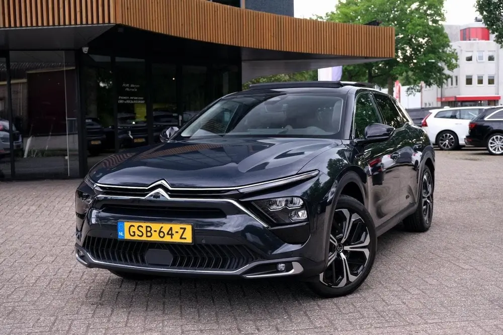Citroën C5 X 1.6 Plug-in Hybrid 225 Shine uit 2024