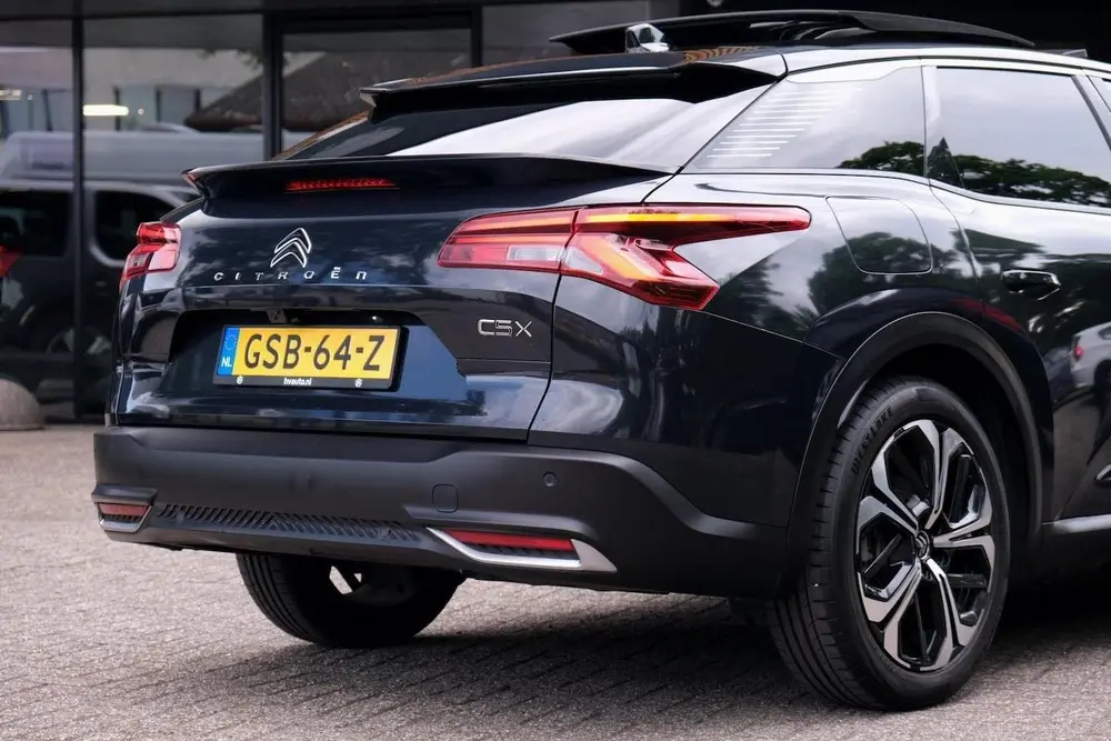 Citroën C5 X 1.6 Plug-in Hybrid 225 Shine uit 2024, foto 12