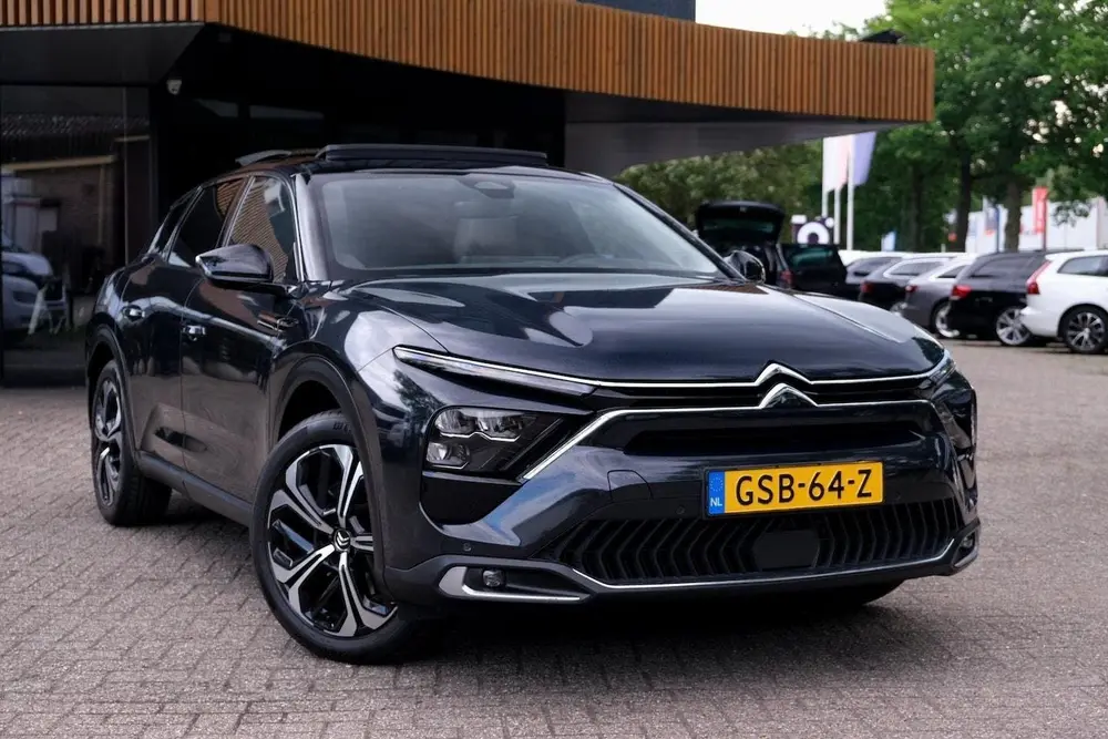 Citroën C5 X 1.6 Plug-in Hybrid 225 Shine uit 2024, foto 2