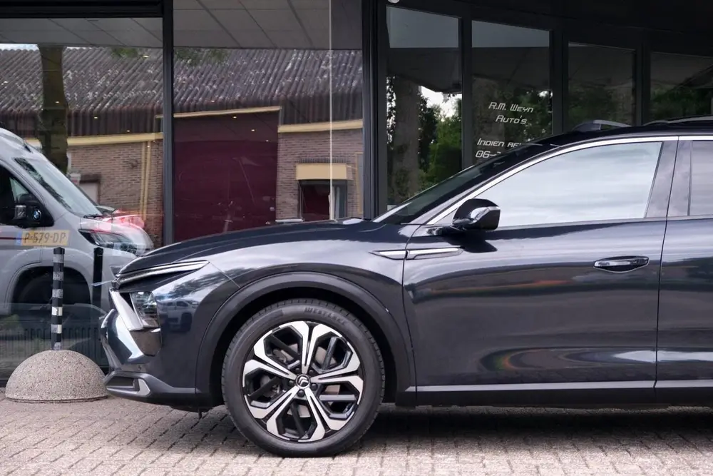 Citroën C5 X 1.6 Plug-in Hybrid 225 Shine uit 2024, foto 9