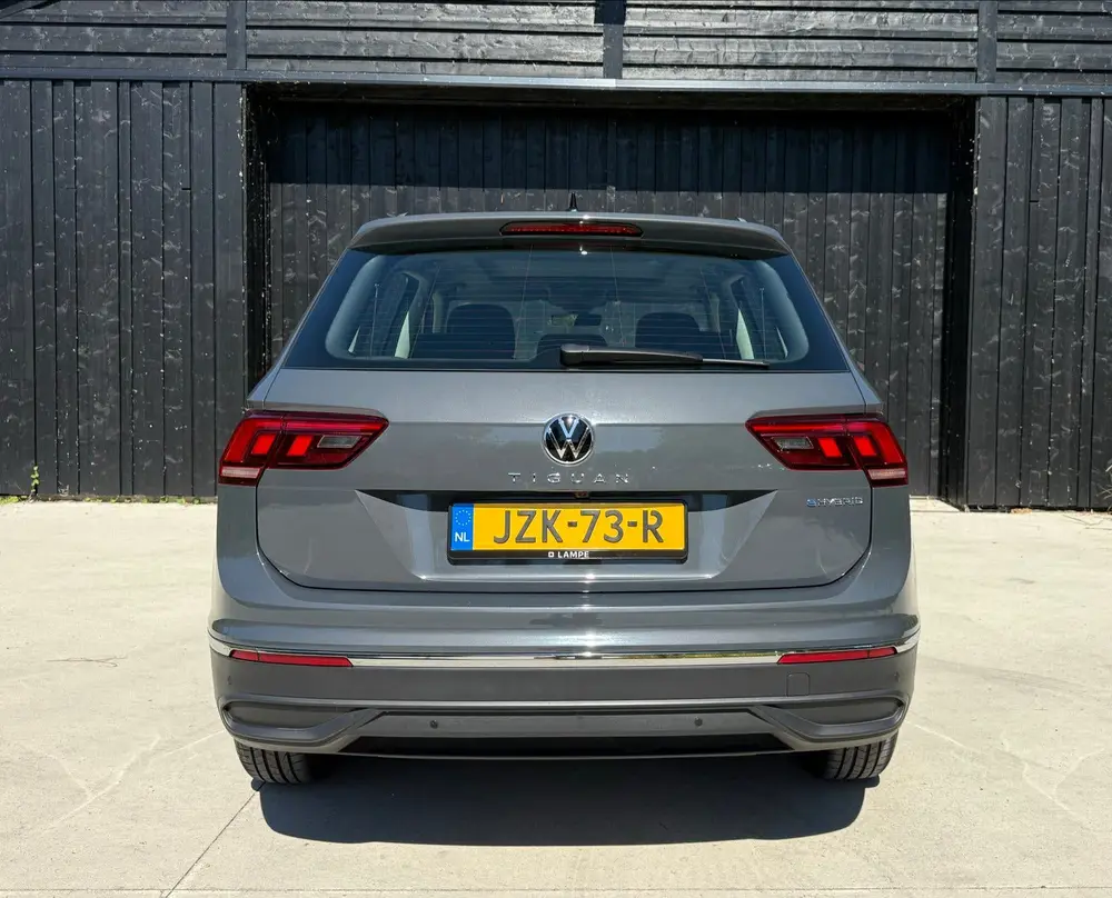 Volkswagen Tiguan 1.4 TSI eHybrid Volleder | PANO | Trekhaak uit 2022, foto 5