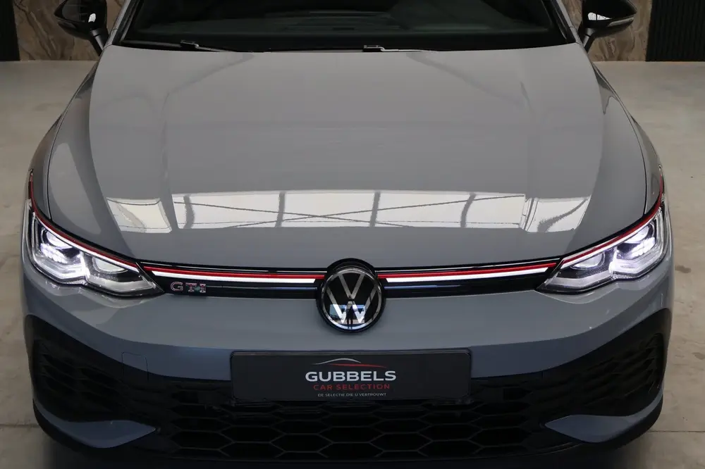 Volkswagen Golf 2.0 TSI GTI Clubsport 45 Jahre Editie Akrapo uit 2022, foto 8