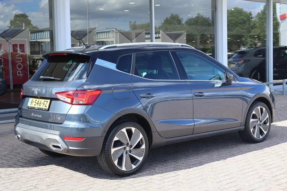 SEAT Arona 1.0 TSI 95pk FR Business Intense uit 2022, foto 2