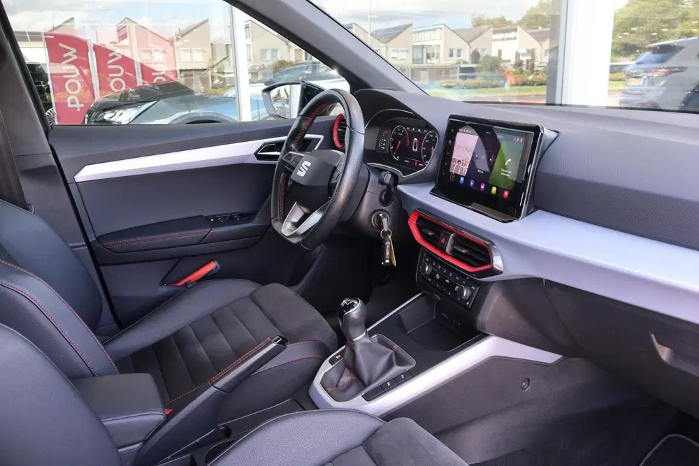 SEAT Arona 1.0 TSI 95pk FR Business Intense uit 2022, foto 20