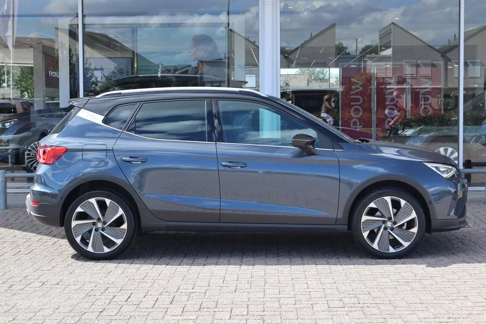 SEAT Arona 1.0 TSI 95pk FR Business Intense uit 2022, foto 3