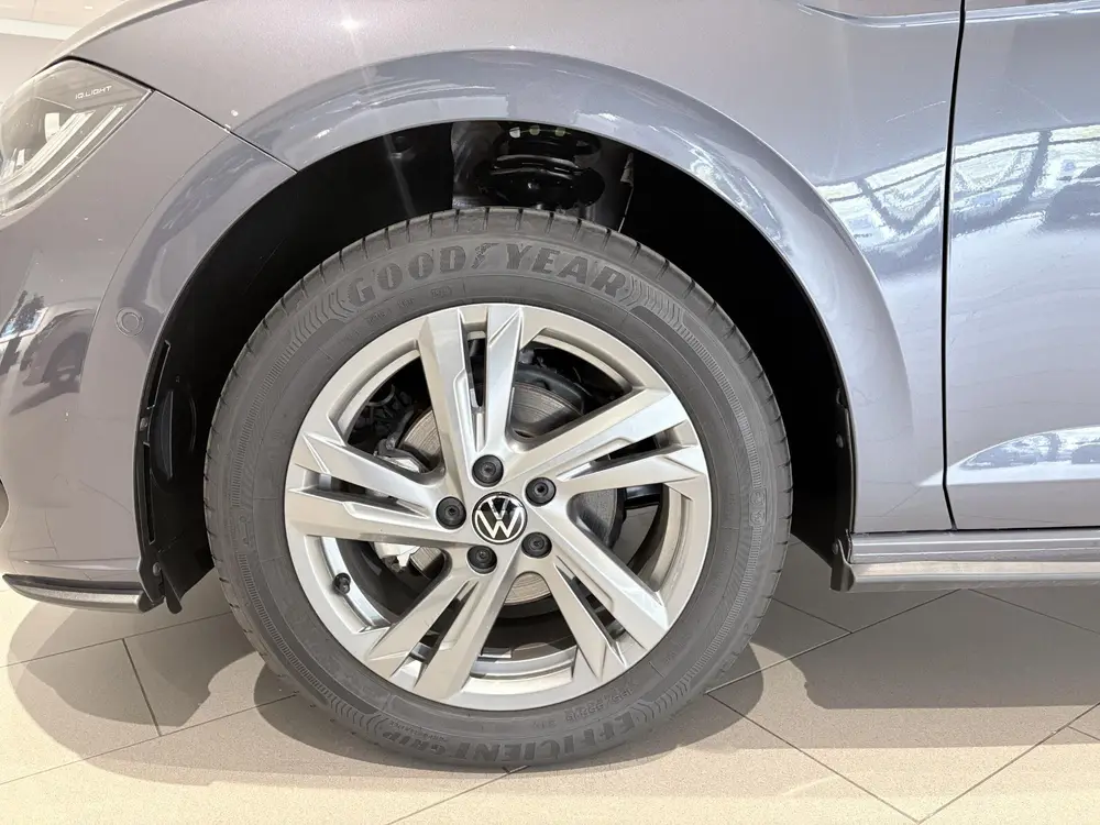 Volkswagen Polo 1.0 TSI R-Line Business | Automaat | Apple C uit 2025, foto 2