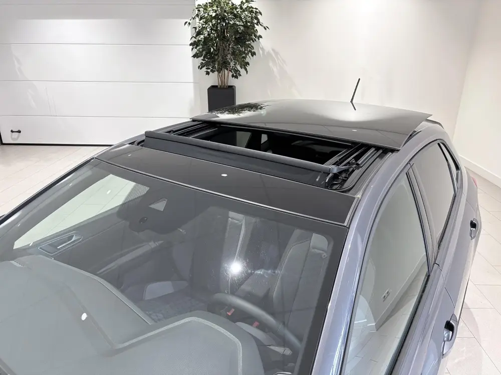 Volkswagen Polo 1.0 TSI R-Line Business | Automaat | Apple C uit 2025, foto 9