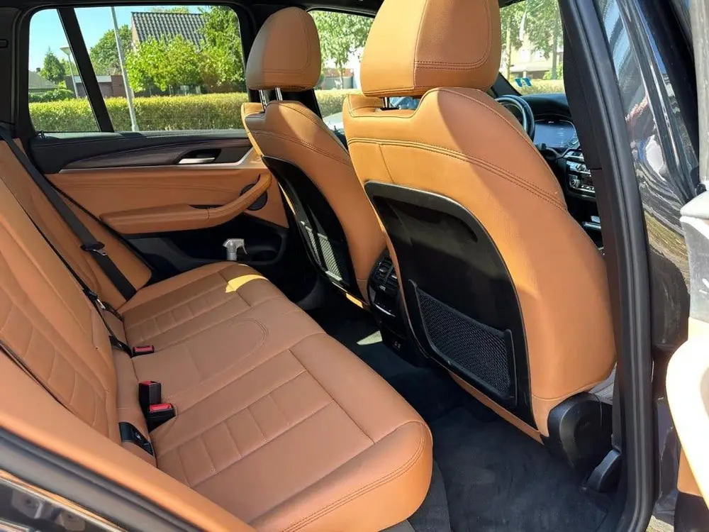 BMW X3 xDrive30e High Ex. M-Pakket I Leder I Pano uit 2021, foto 12