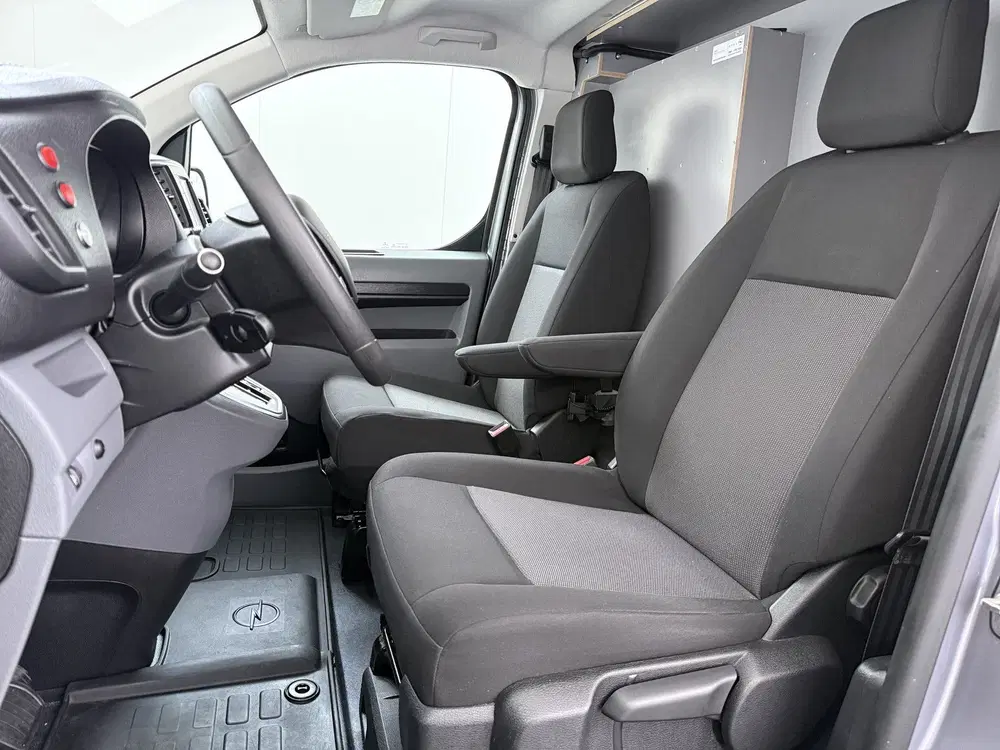 Opel Vivaro 75kWh AUT. Navi 360°Camera L2H1 Airco Appl uit 2022, foto 12