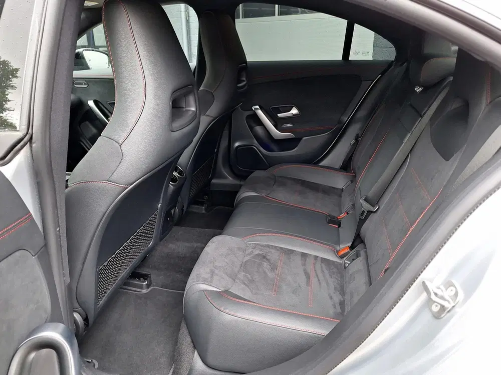 Mercedes-Benz CLA 250 e Star Edition AMG uit 2025, foto 6