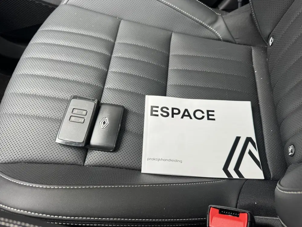 Renault Espace E-Tech Full Hybrid 200 Iconic 5p. uit 2025, foto 17