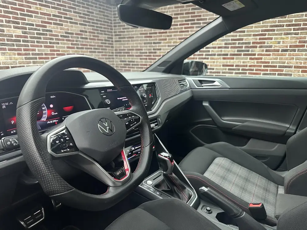 Volkswagen Polo 2.0 TSI GTI | Dak| IQ Light| Keyless| uit 2024, foto 3