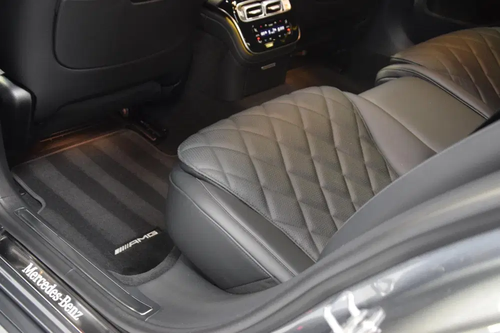 Mercedes-Benz S-Klasse 580 e 4MATIC Lang AMG Line Panoramada uit 2023, foto 12