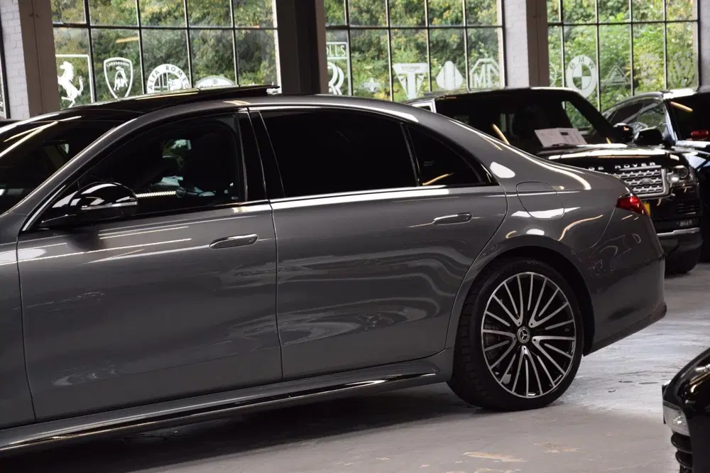 Mercedes-Benz S-Klasse 580 e 4MATIC Lang AMG Line Panoramada uit 2023, foto 5