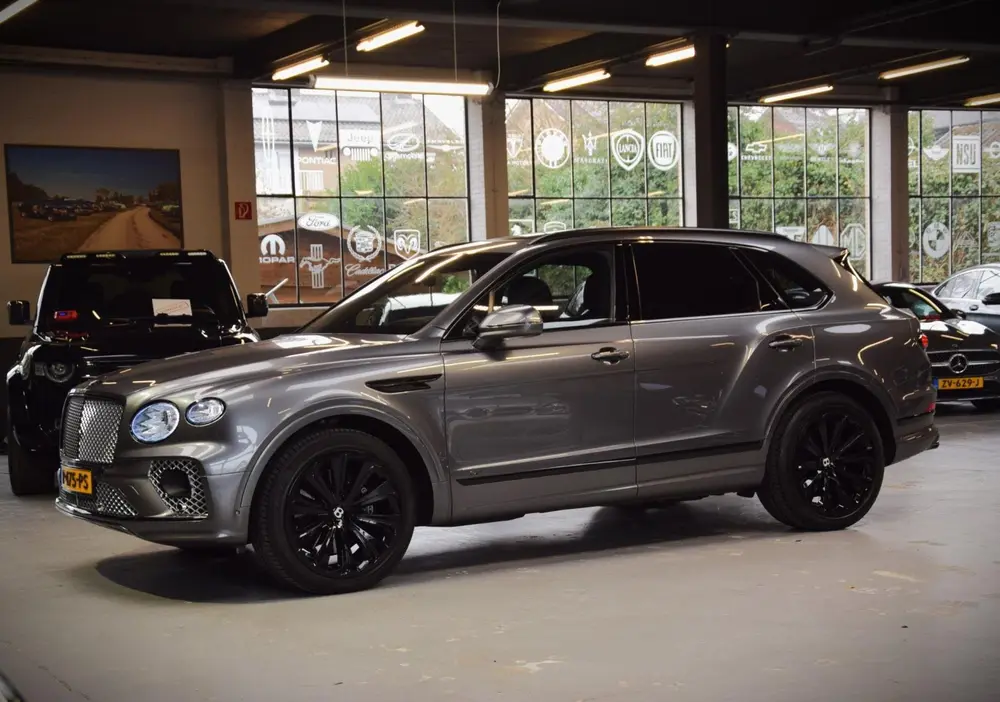 Bentley Bentayga 4.0 V8 Navi|Leder|Massage|Night-Vision|OrgN uit 2022, foto 4