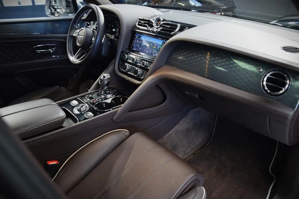 Bentley Bentayga 4.0 V8 Navi|Leder|Massage|Night-Vision|OrgN uit 2022, foto 5