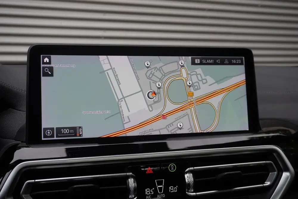 BMW iX3 Driving Assistant Professional uit 2022, foto 14