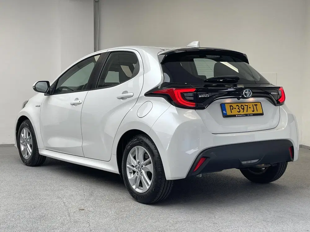 Toyota Yaris 1.5 Hybrid Active uit 2021, foto 2