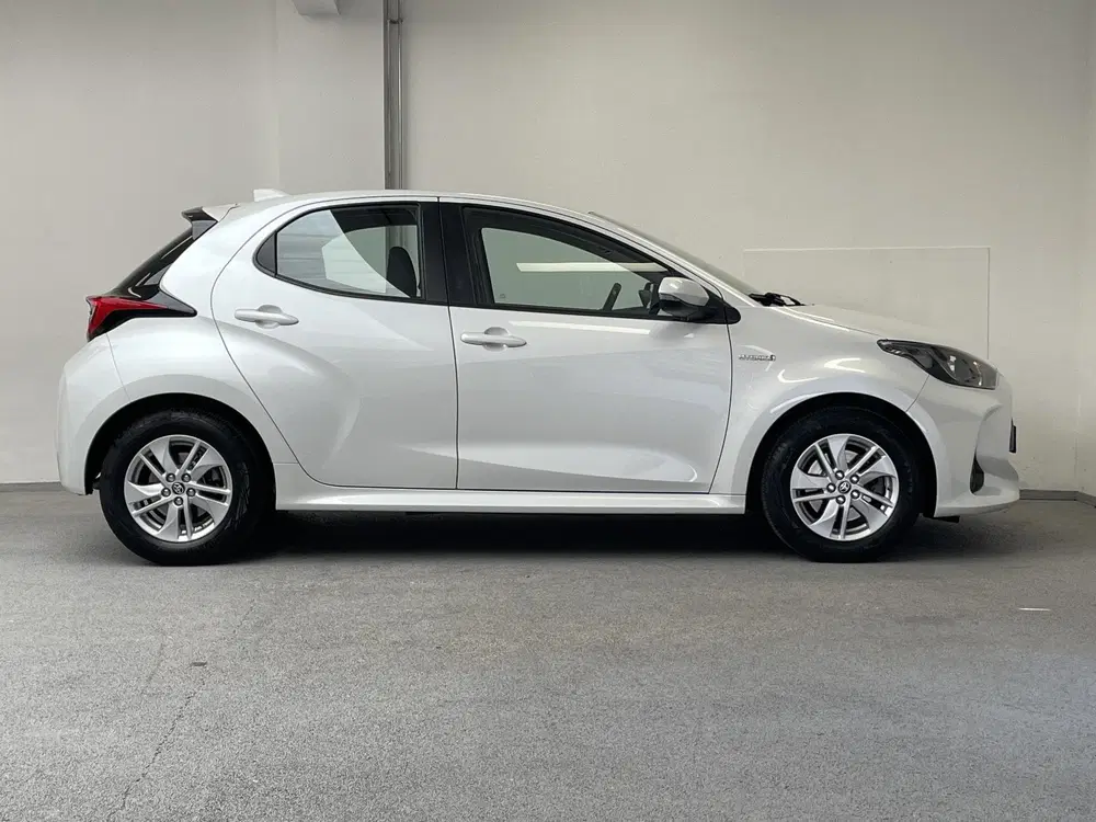 Toyota Yaris 1.5 Hybrid Active uit 2021, foto 9