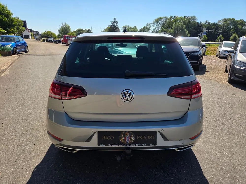 Volkswagen Golf TDI Highline + Automaat + DIGI DASH FACELIFT uit 2019, foto 17