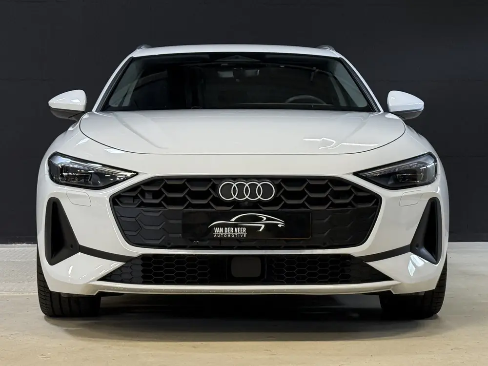 Audi A5 2.0 TFSI Advanced edition uit 2025, foto 4