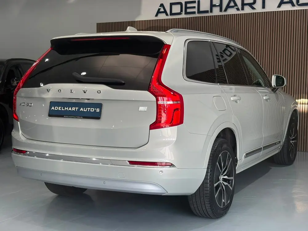 Volvo XC90 2.0 T8 Recharge AWD Inscription uit 2021, foto 8