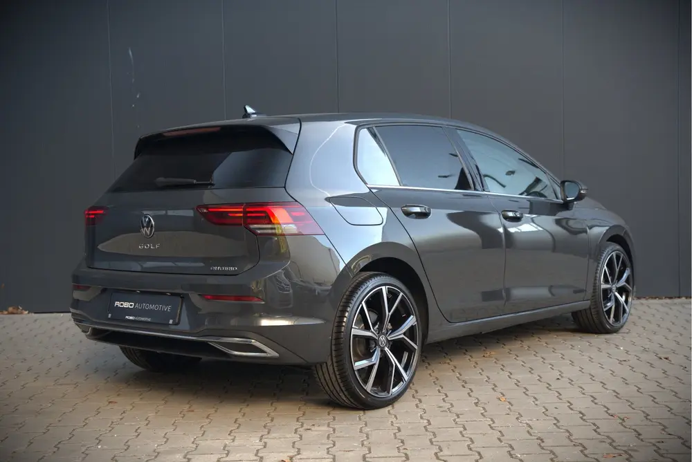 Volkswagen Golf 1.4 eHybrid Style | Memory seat | Massage | uit 2022, foto 2