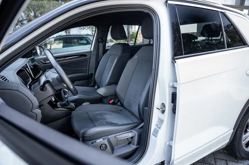Volkswagen T-Roc 1.0 TSI R-Line | Navi | Camera | PDC | Crui uit 2022, foto 5