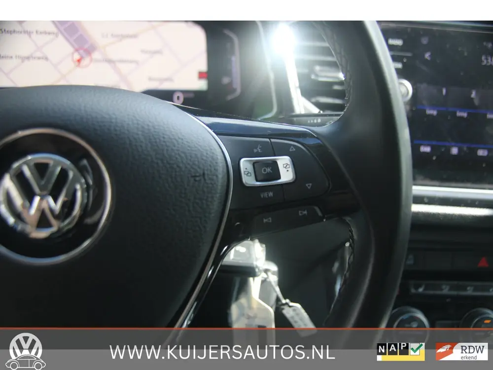 Volkswagen T-Roc 1.5 TSI Sport | DSG | Camera | ACC | Virtua uit 2019, foto 18