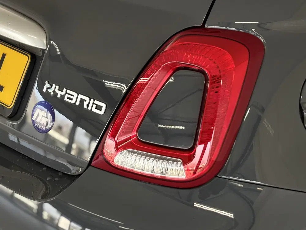 Fiat 500 1.0 Hybrid Rockstar uit 2021, foto 19