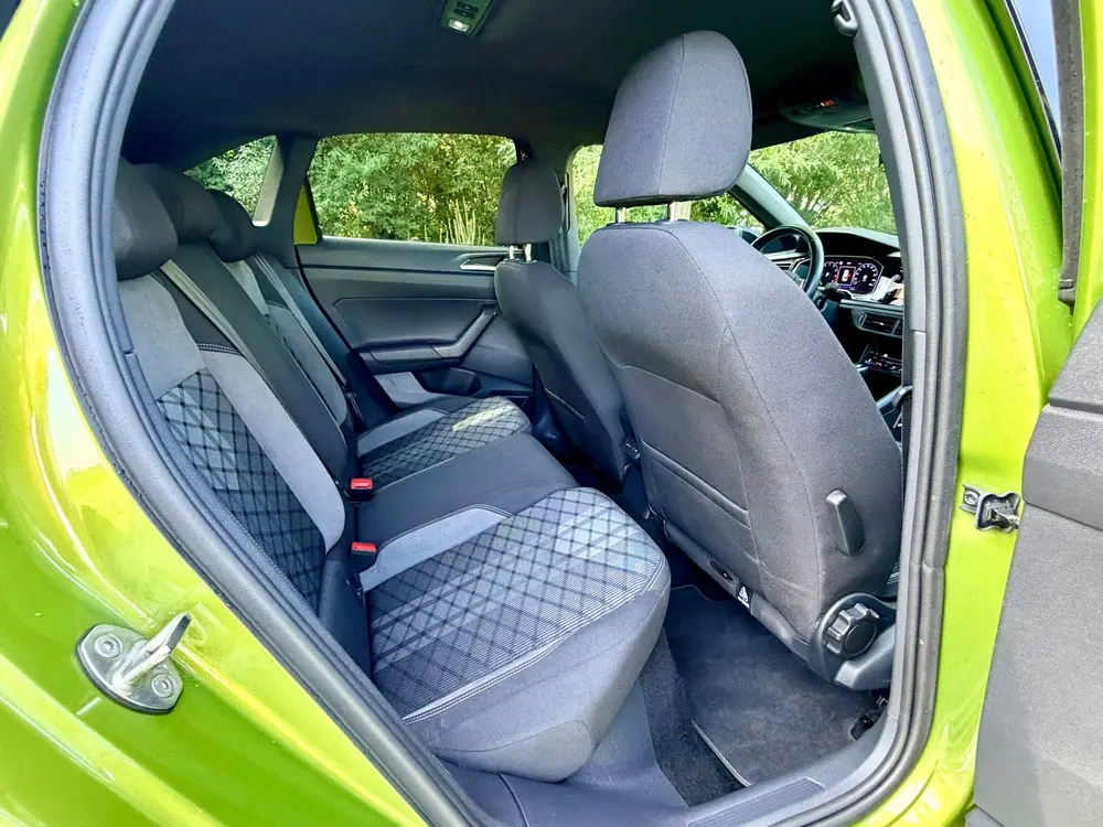 Volkswagen Taigo 1.0 TSI R-Line Business IQ LED Automaat Cli uit 2023, foto 12