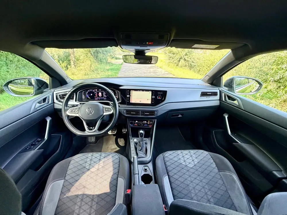 Volkswagen Taigo 1.0 TSI R-Line Business IQ LED Automaat Cli uit 2023, foto 6