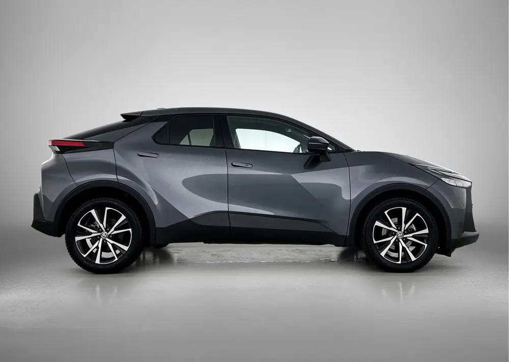 Toyota C-Hr 1.8 Hybrid 140 Dynamic (bj 2025 uit 2025, foto 12