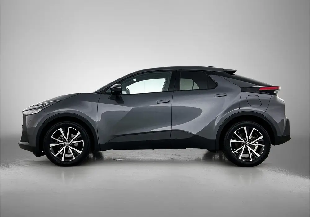 Toyota C-Hr 1.8 Hybrid 140 Dynamic (bj 2025 uit 2025, foto 3