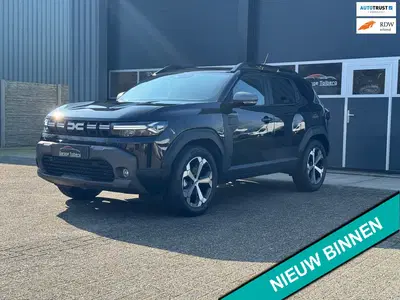Dacia Duster 1.6 Hybrid 140 Journey 360-camera uit 2026