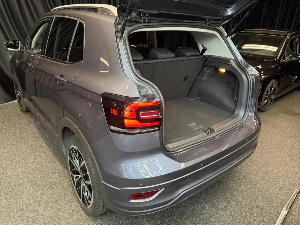 Volkswagen T-Cross 1.0 TSI R-Line |Camera|Lane assist|Front uit 2021, foto 17