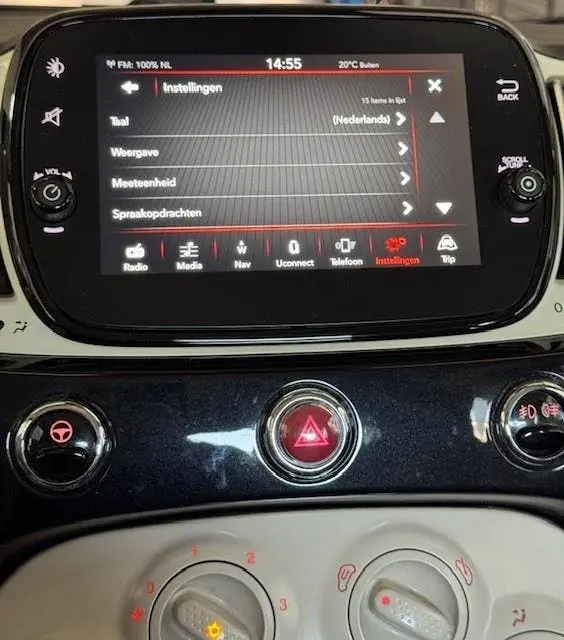 Fiat 500C 1.2 Young CABRIO MET ZWART CABRIO DAK BLAC uit 2019, foto 16