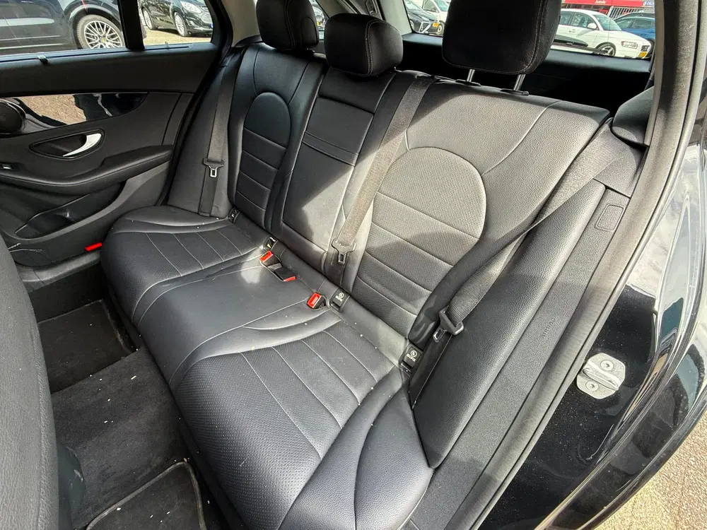 Mercedes-Benz C-Klasse 300 de Advantage Pack uit 2019, foto 11