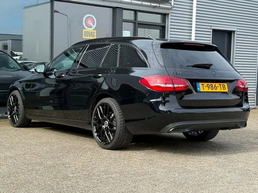 Mercedes-Benz C-Klasse 300 de Advantage Pack uit 2019, foto 3