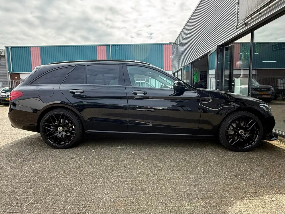 Mercedes-Benz C-Klasse 300 de Advantage Pack uit 2019, foto 6