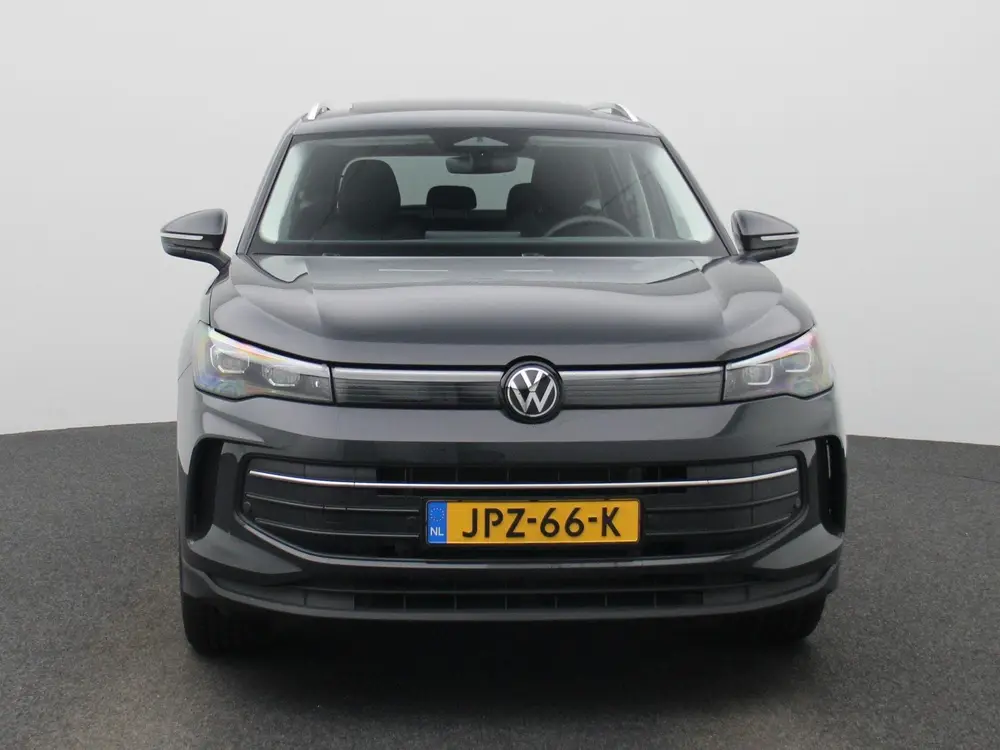 Volkswagen Tiguan 1.5 eHybrid Life Edition 204 PK | Panorama uit 2026, foto 3