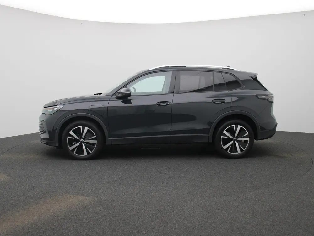 Volkswagen Tiguan 1.5 eHybrid Life Edition 204 PK | Panorama uit 2026, foto 4