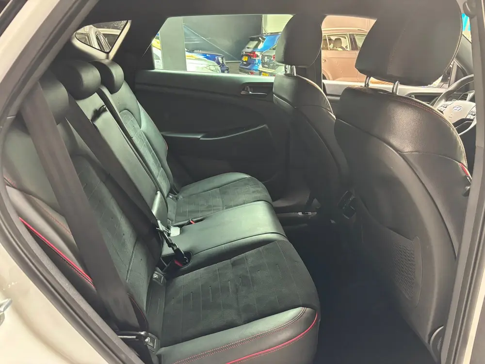 Hyundai Tucson 1.6 T-GDI N-Line / Camera / Stoelverwarming uit 2019, foto 12