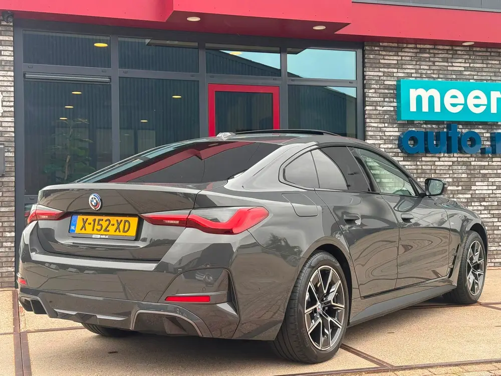 BMW i4 40 84 kWh High Executive M-SPORT l SOH 96 uit 2024, foto 3