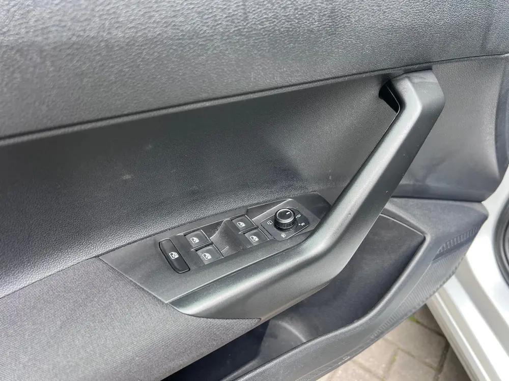 Volkswagen Polo 1.0 TSI Highline Automaat NL auto ParkeerSen uit 2019, foto 20