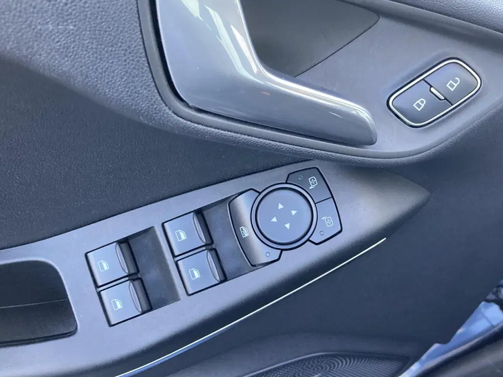Ford Fiesta 1.0 EcoBoost Hybrid 125 pk Titanium Apple uit 2023, foto 12