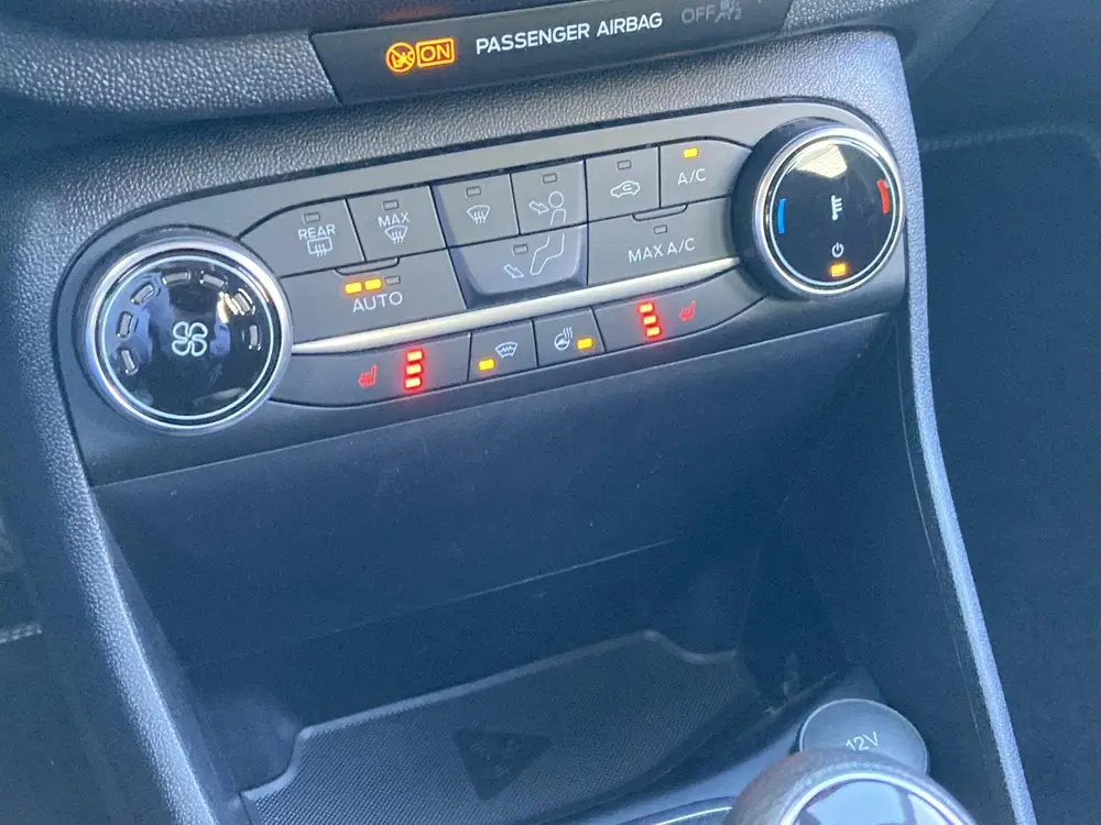 Ford Fiesta 1.0 EcoBoost Hybrid 125 pk Titanium Apple uit 2023, foto 13
