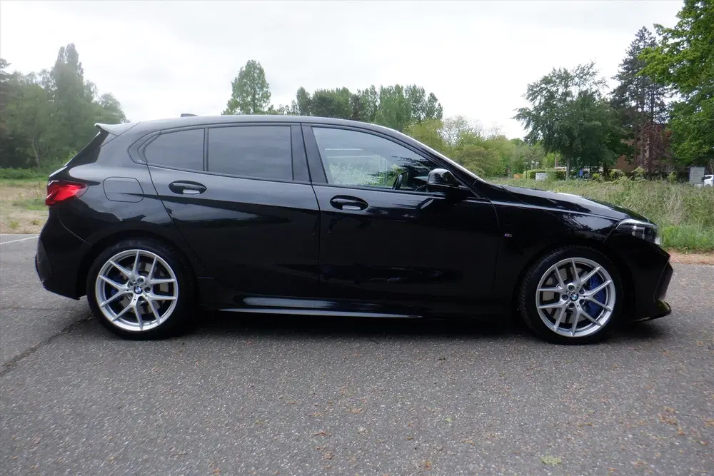 BMW 1-serie M135i 320PK 5D Aut. X-DRIVE uit 2020