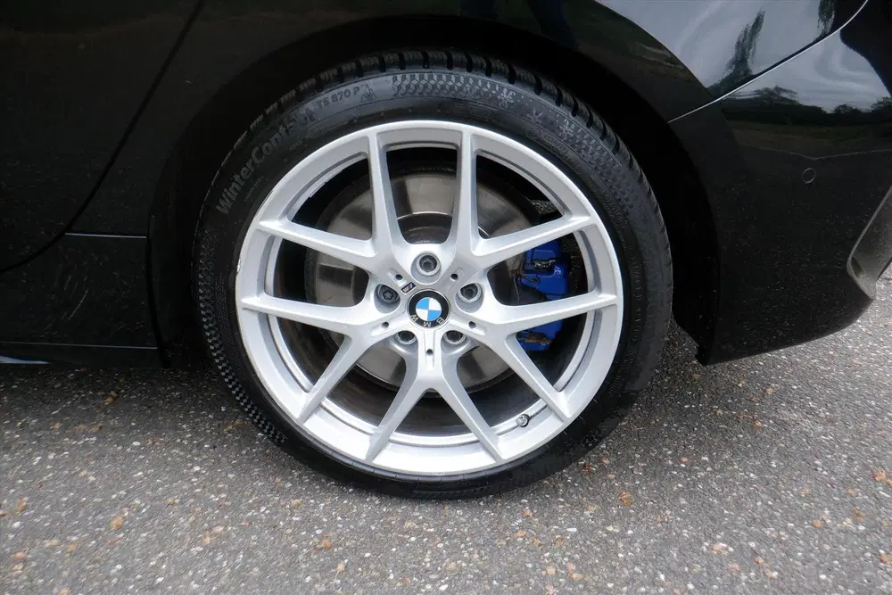 BMW 1-serie M135i 320PK 5D Aut. X-DRIVE uit 2020, foto 19